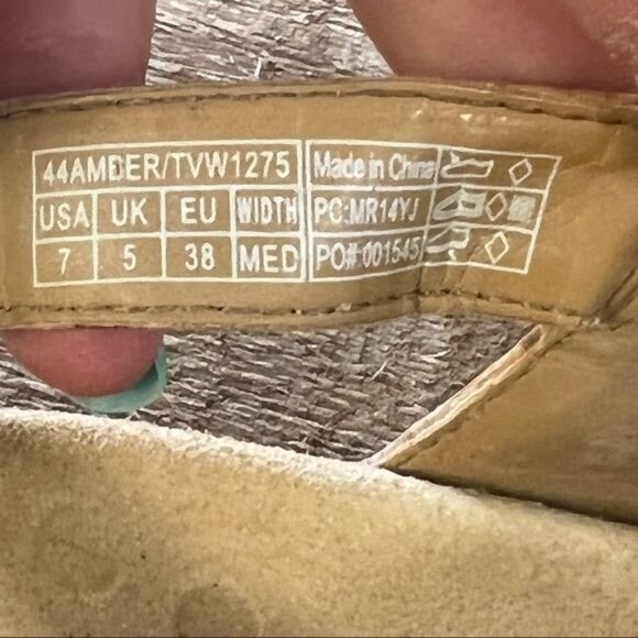 Vionic Rest Amber Cork Triple Strap Tan Sandals Sz 7 - Picture 12 of 12